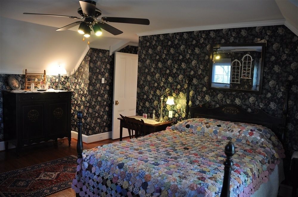 Wayne Bed & Breakfast Inn (Adults Only) Esterno foto