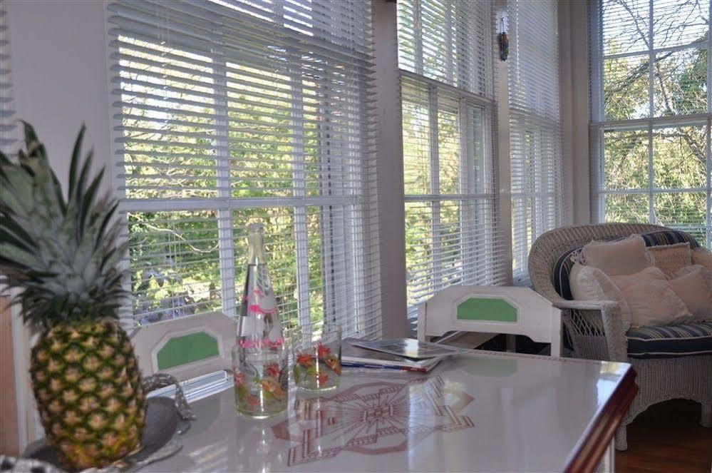 Wayne Bed & Breakfast Inn (Adults Only) Esterno foto